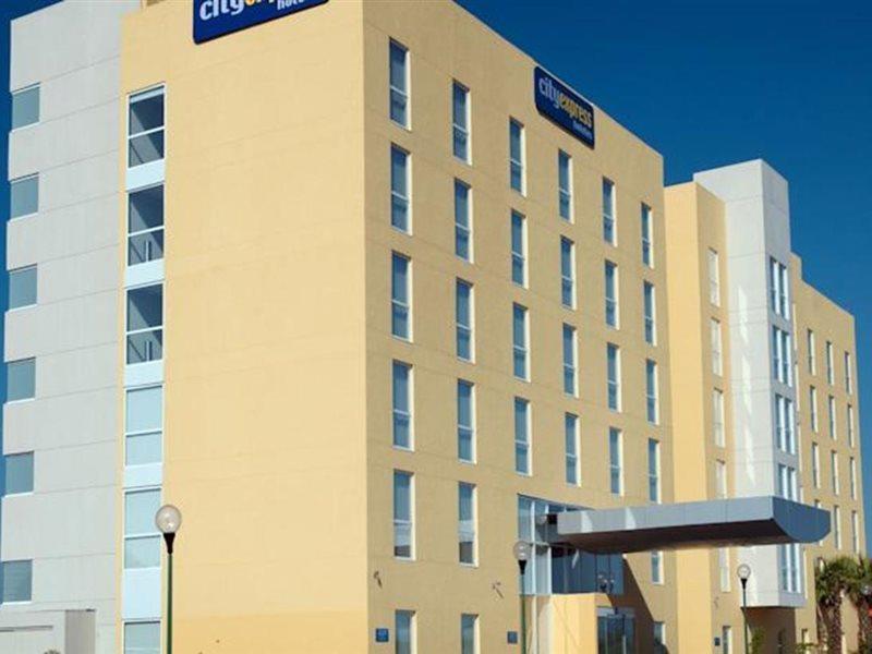 City Express By Marriott Culiacán Buitenkant foto