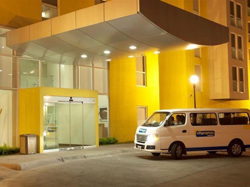 City Express By Marriott Culiacán Buitenkant foto